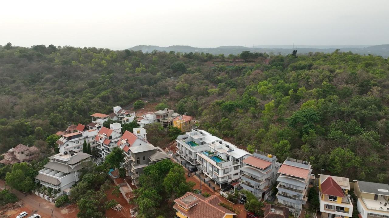 Euphoria Luxury Villa - 5Bhk - Private Pool - Jacuzzi, Бага Экстерьер фото