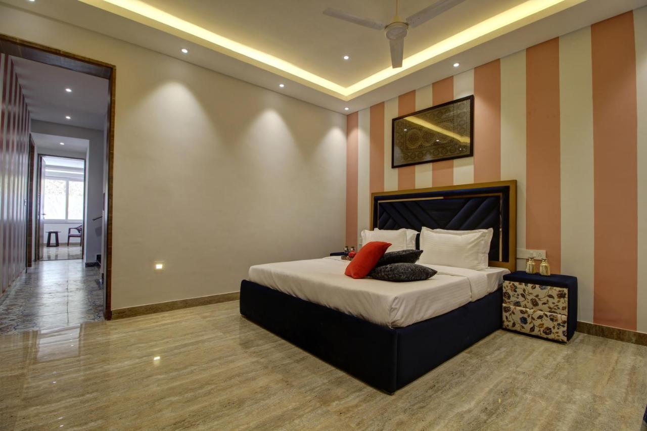 Euphoria Luxury Villa - 5Bhk - Private Pool - Jacuzzi, Бага Экстерьер фото