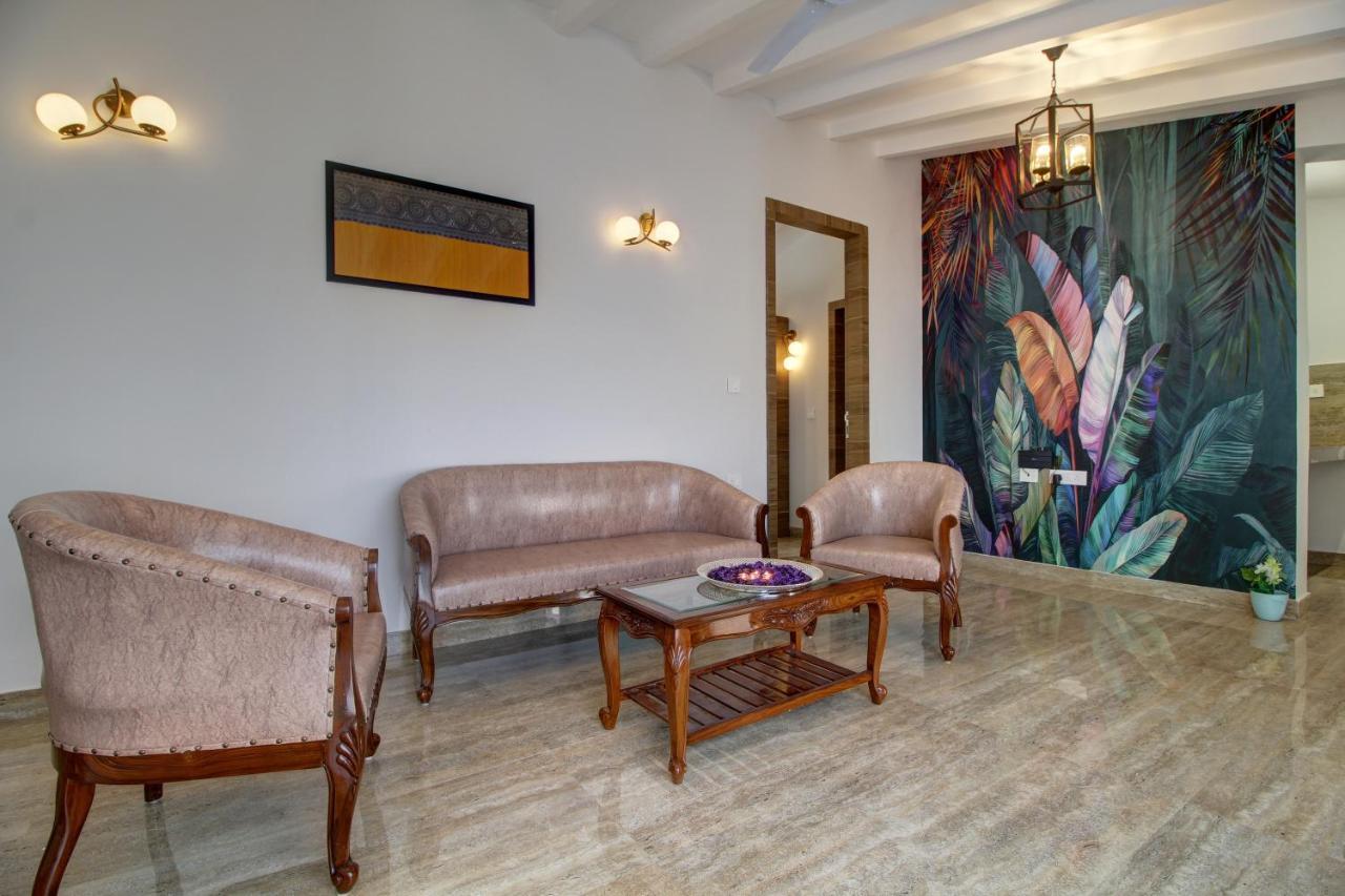 Euphoria Luxury Villa - 5Bhk - Private Pool - Jacuzzi, Бага Экстерьер фото