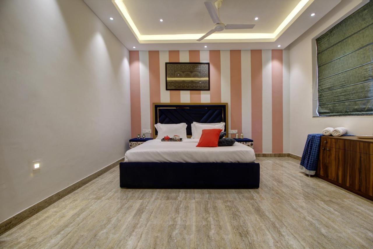 Euphoria Luxury Villa - 5Bhk - Private Pool - Jacuzzi, Бага Экстерьер фото