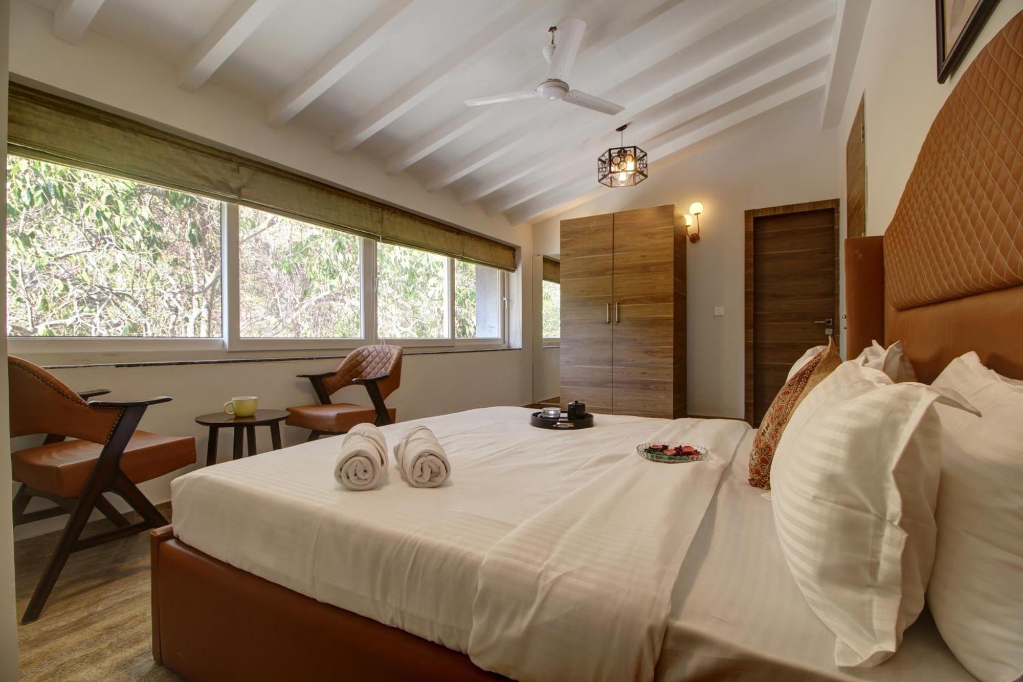 Euphoria Luxury Villa - 5Bhk - Private Pool - Jacuzzi, Бага Экстерьер фото